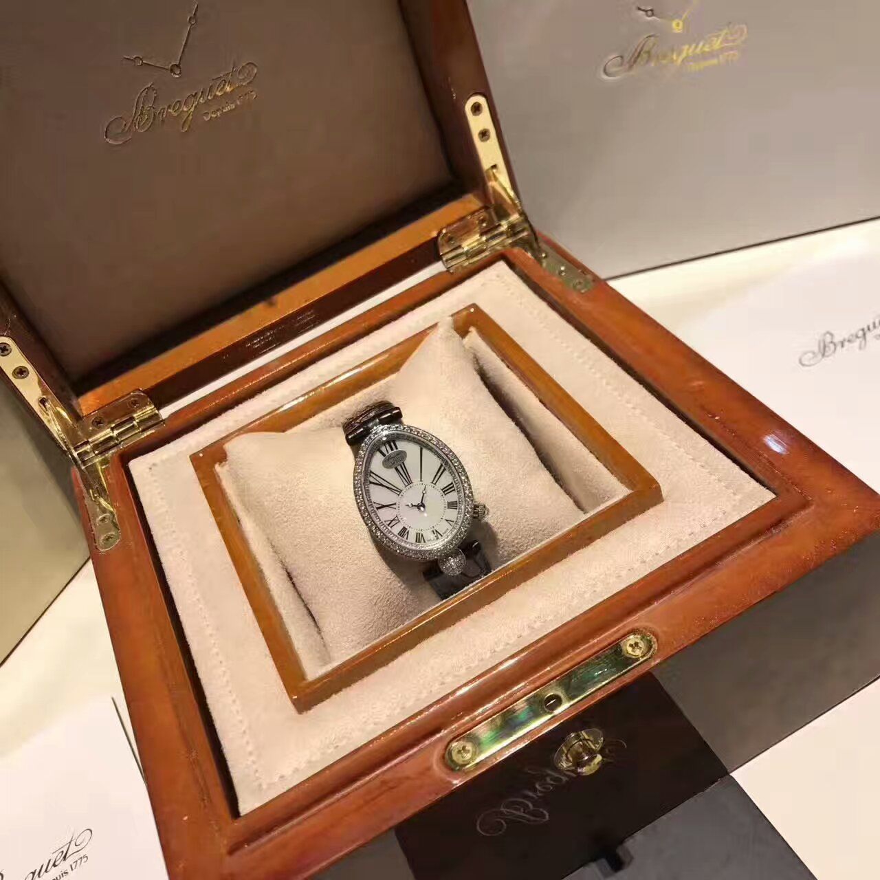 高仿 Breguet  BREGUET - 那不勒斯皇后系列 8928BB/51/844 D00D 女士手表 BAJ017 女士手表 / BAJ017