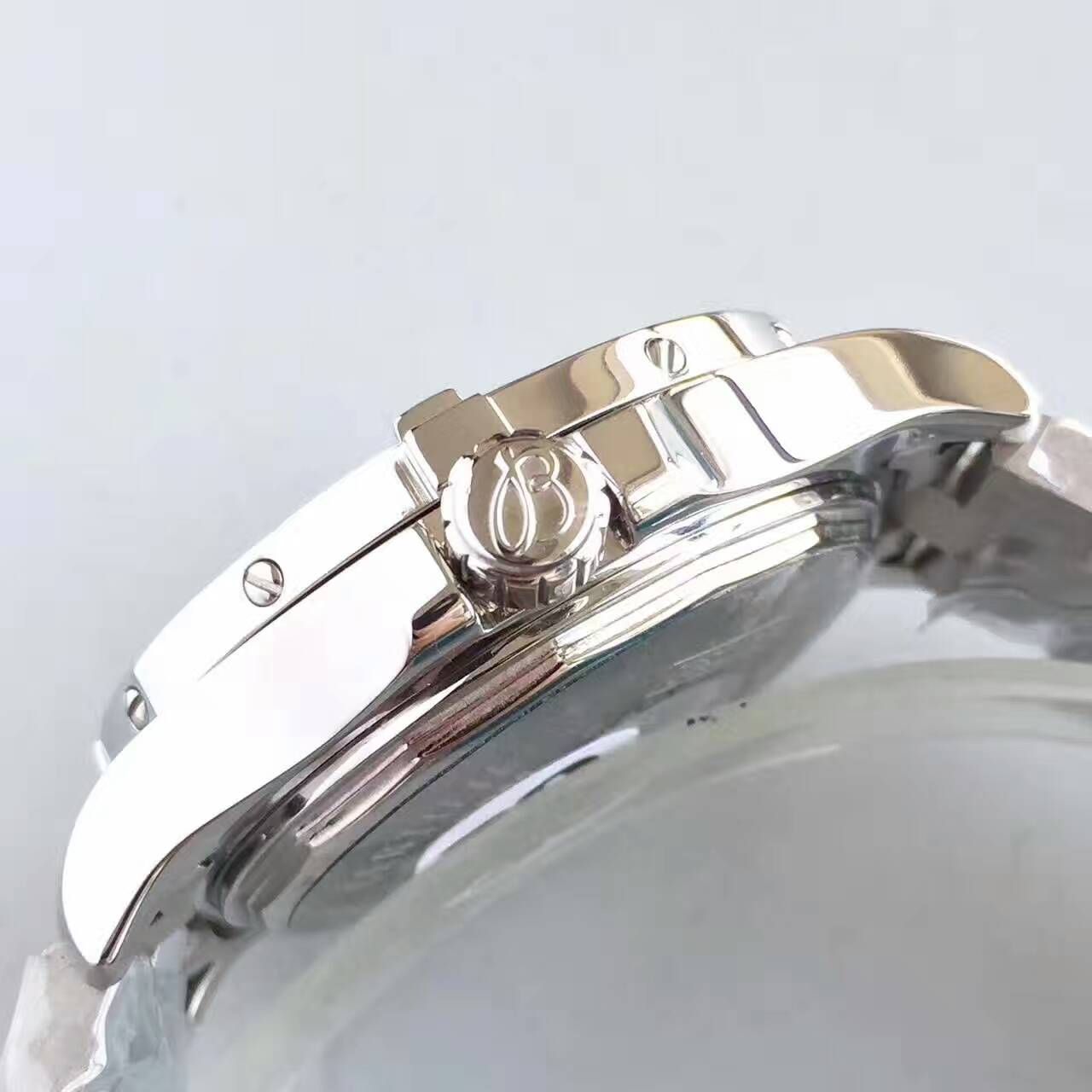 【N Factory 超A一比一高仿手表】 Breitling 复仇者系列A3239011/BC34/170A wrist watch  / BL029