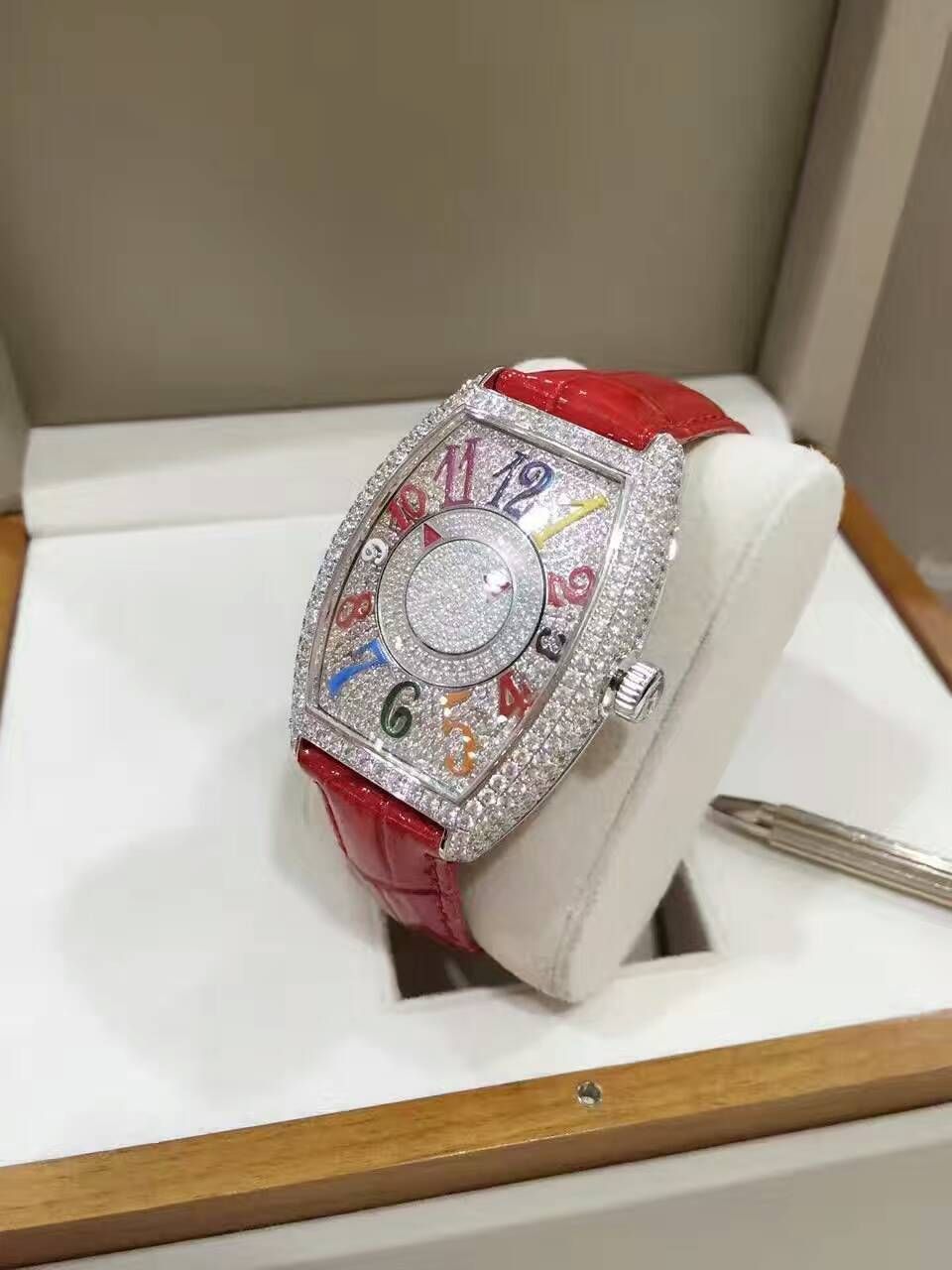 Franck MullerDOUBLE MYSTERY 00系列8880 DM D CD女士 wrist watch  / Franck MullerFL09