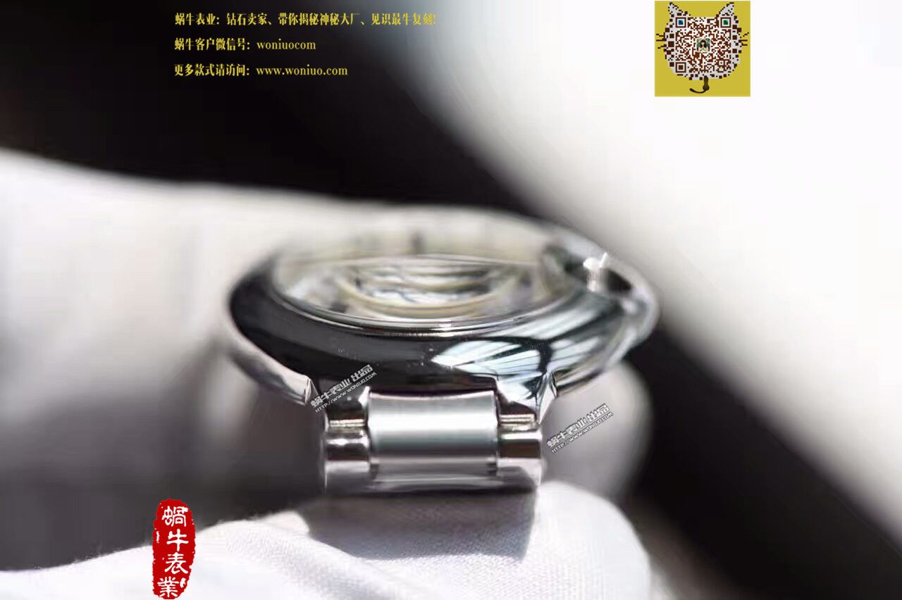 【HBBV6一比一 top 复刻高仿手表】 Cartier  小号蓝气球女装28毫米石英 Movement WE69010Z4 / K116