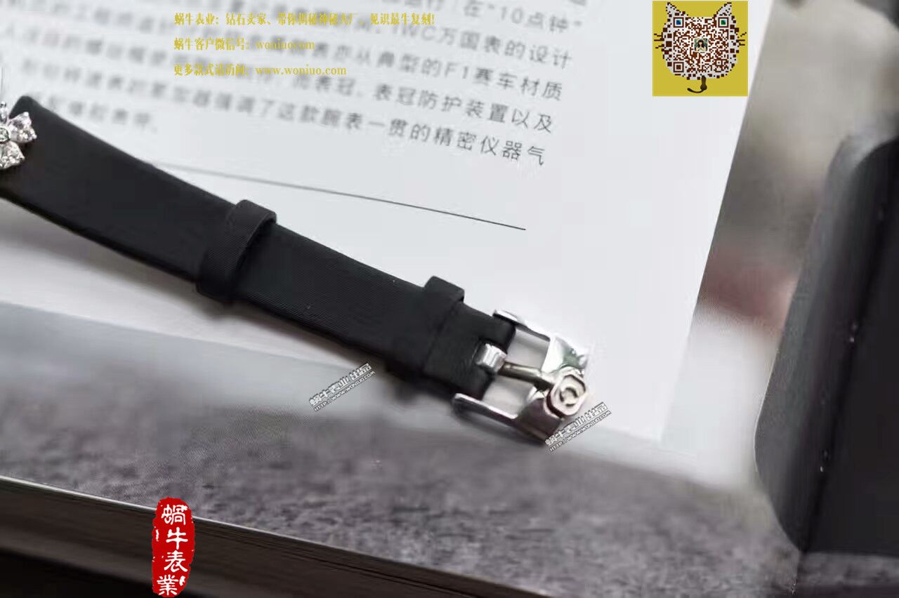  Chopard 四叶草高仿复刻HAPPY DIAMONDS系列203957-1201女士石英 wrist watch  / XB010
