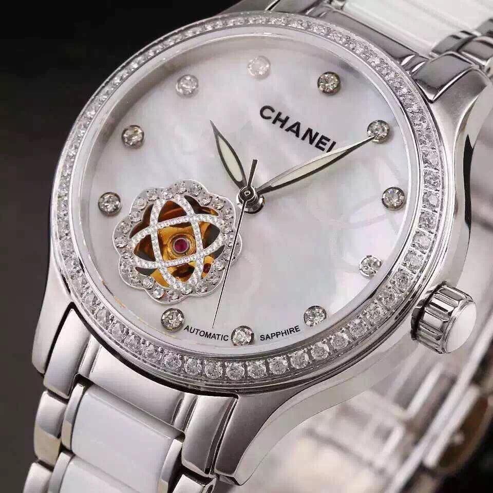  Chanel  J12系列  镶钻精钢表盘  日本进口全自动机械 Movement  高端女士 wrist watch  白色款 / XNR014B 
