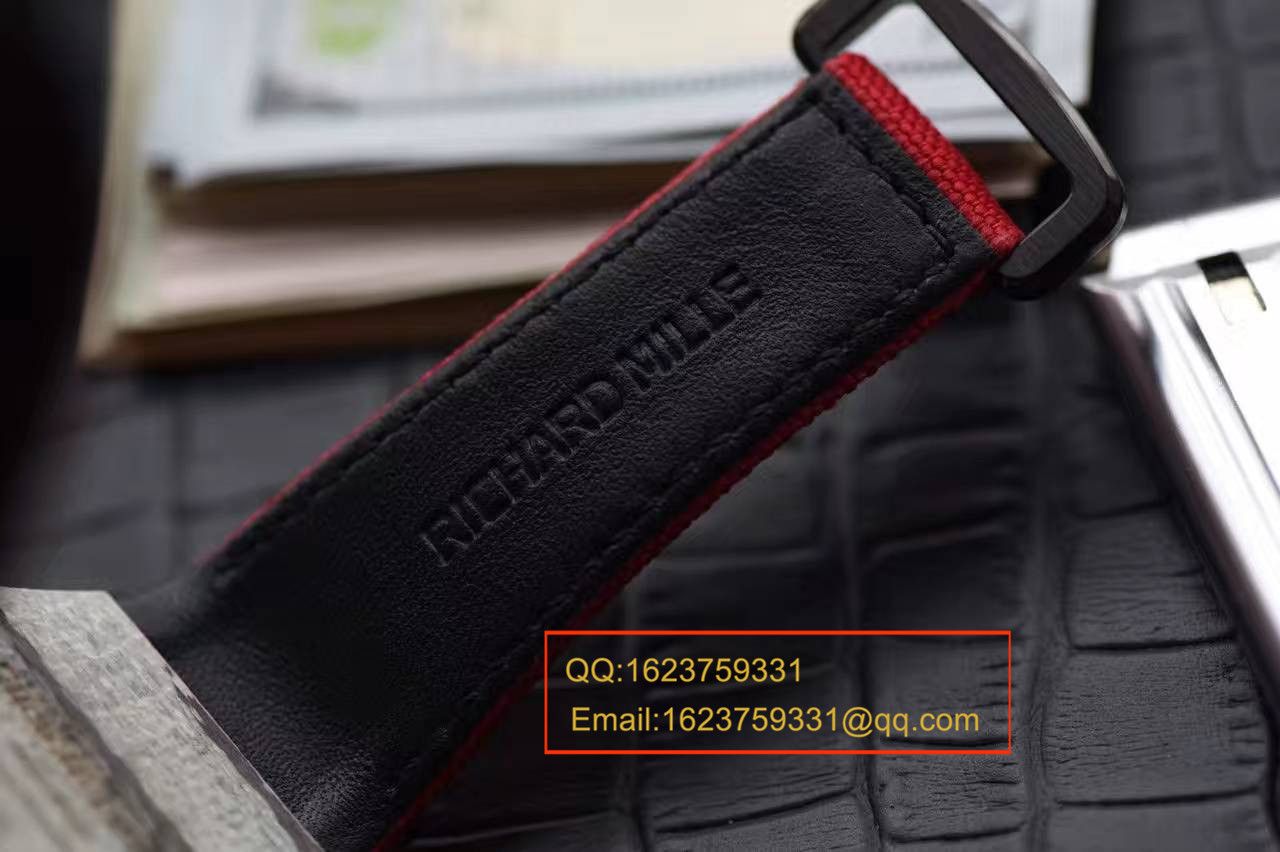 【RM Factory  top 1:1复刻高仿手表】 RICHARD MILLE 首款白色 carbon fiber  wrist watch RM27-02--轻盈如羽毛 / RMBC27-02