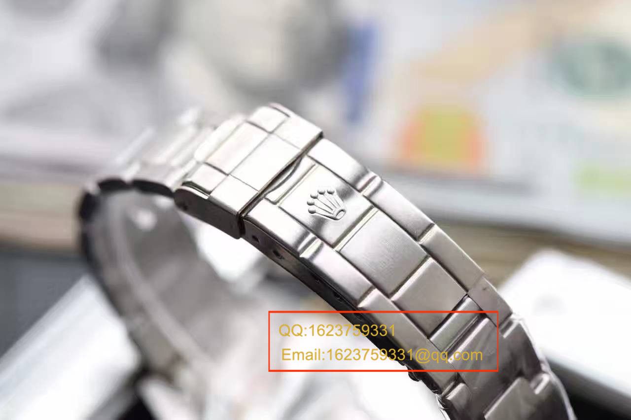  Rolex 复古潜水经典！劳迷最爱，正品已无售，二手价格奇高，值得把玩！做工一流‼️40mm直径，凸玻璃钢圈， watchband  内侧93150编号！同款市场最高版本▶️懂的来 / R172