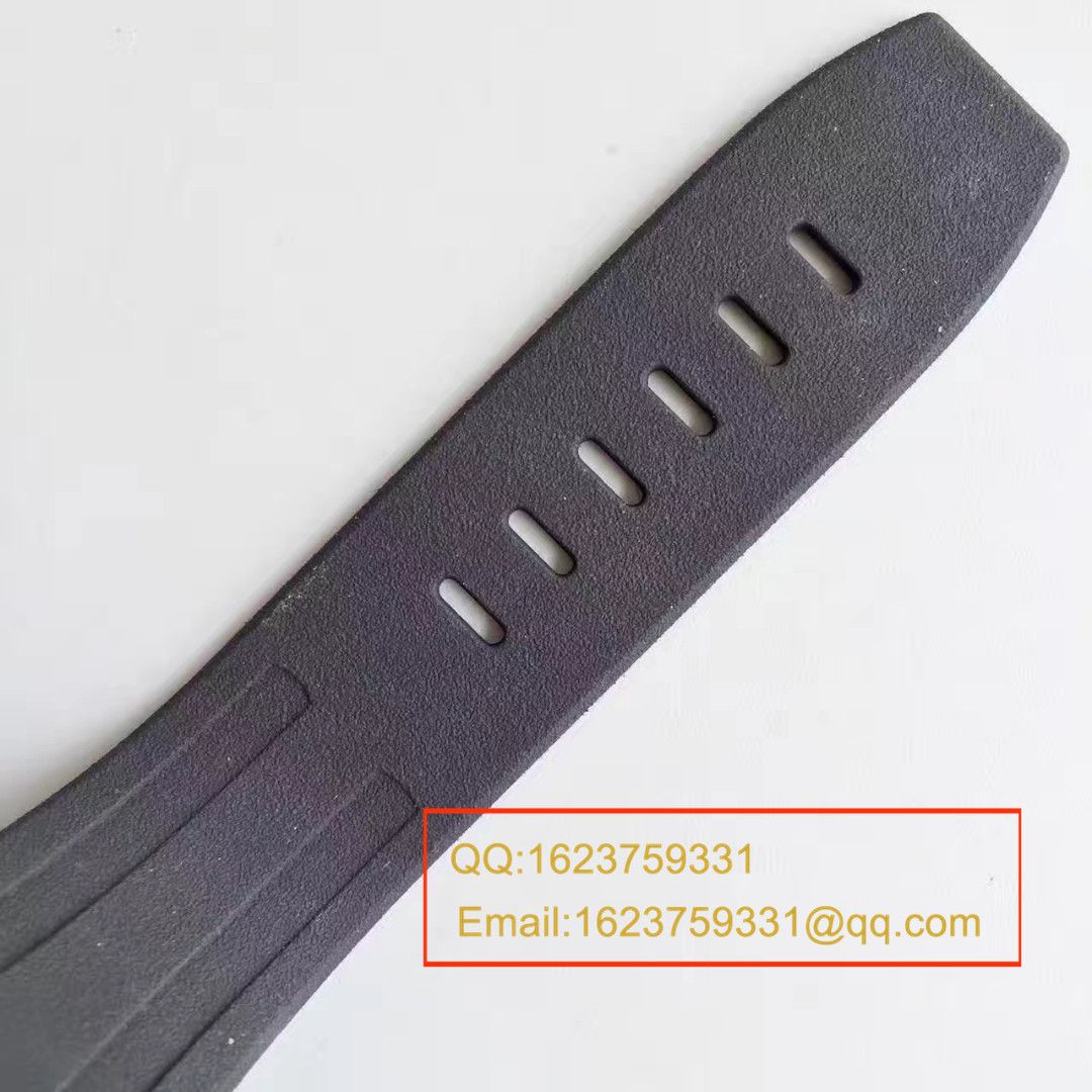 【JF Factory 一比一精仿手表】APAudemars Piguet  Royal Oak Offshore 15703系列马会女皇杯特别版 wrist watch 《橡胶 watchband  款》 / AP094