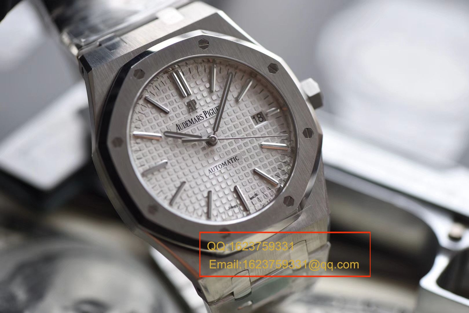 【视频解说】JF Factory 一比一高精仿手表之Audemars Piguet 皇家橡树系列15400ST.OO.1220ST.02男表 / APBF022B
