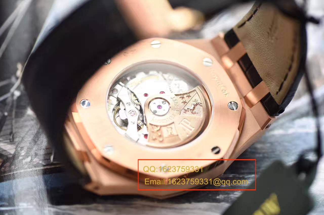 【JF Factory 1:1复刻高仿手表】Audemars Piguet 皇家橡树系列15400OR.OO.D002CR.01 wrist watch 《真皮 watchband  款》 / AP015