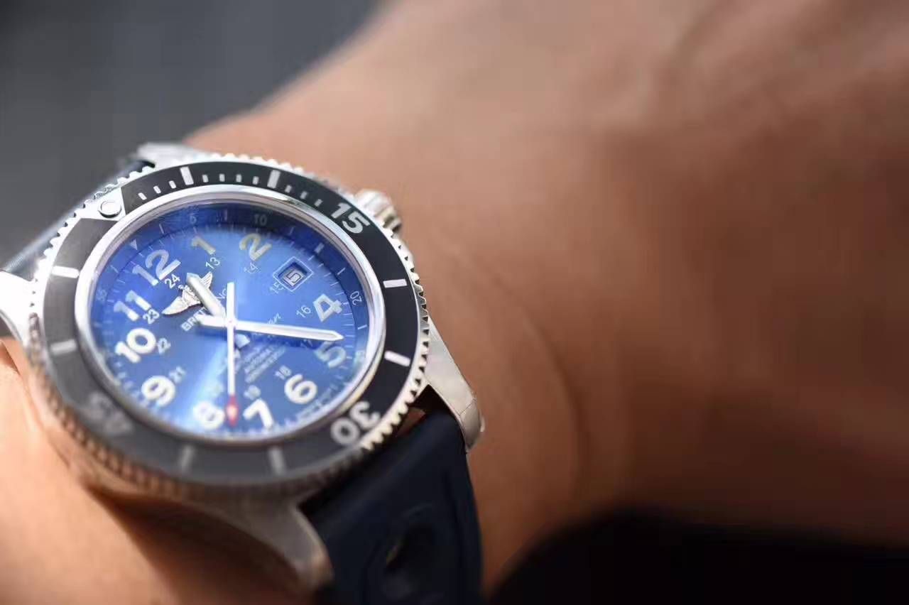 【视频解析N Factory 1:1超A高仿手表】 Breitling 超级海洋二代系列A17392D8/C910/228S/A20SS.1 wrist watch  / BL055A