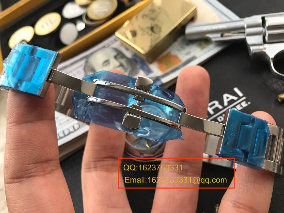 【 Video analysis YL Factory 1:1超A高精仿手表】 Longines 康铂系列月相 wrist watch L2.798.4.72.6 / LB0052