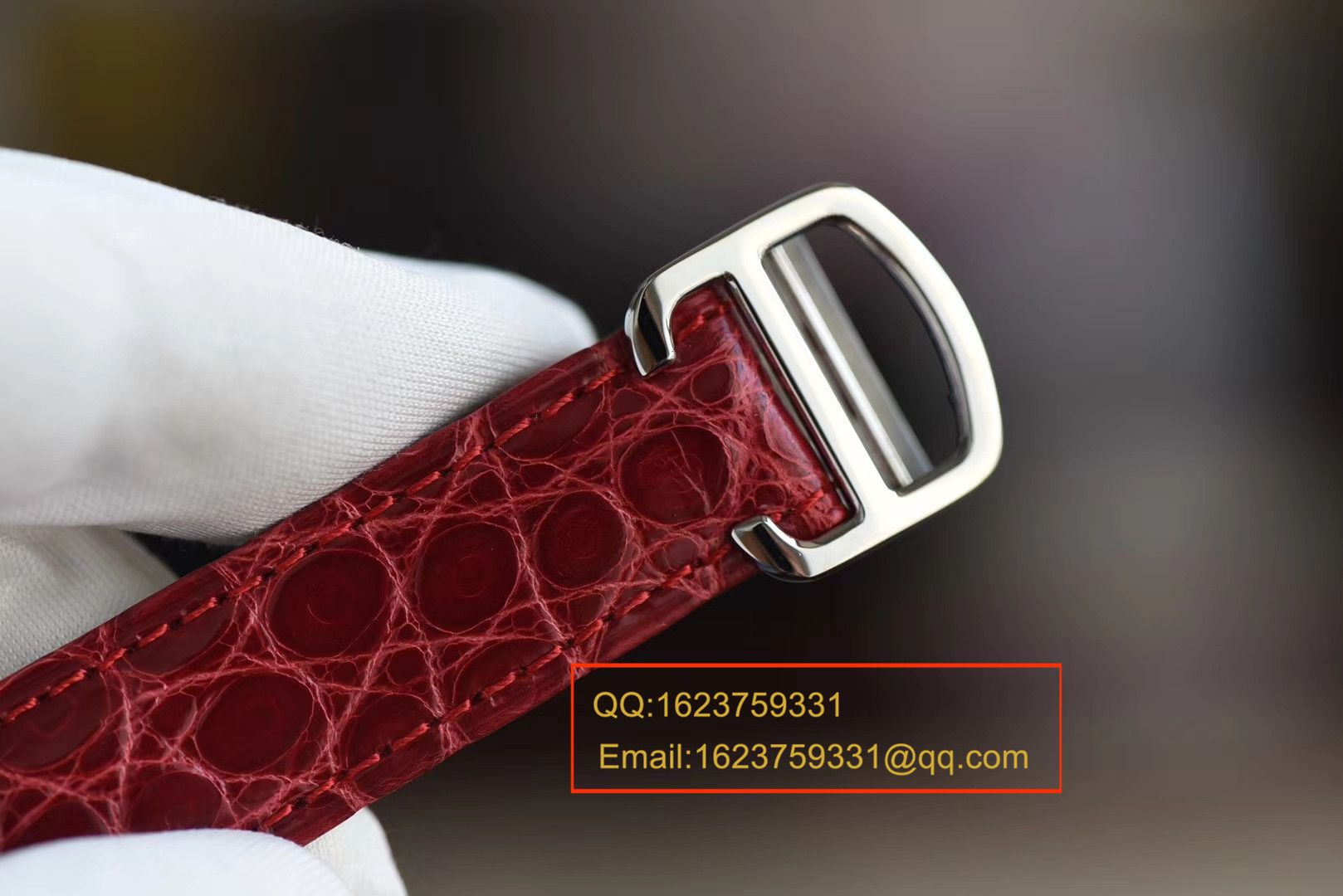 K11 Factory 出品！ top 完美复刻的 Cartier  TANK 坦克系列镶钻小号24×31版本 / KAD086