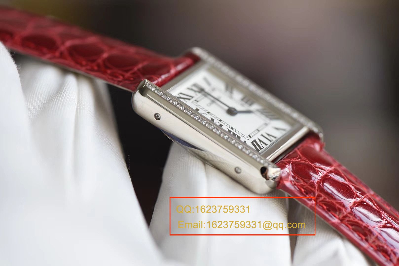 K11 Factory 出品！ top 完美复刻的 Cartier  TANK 坦克系列镶钻小号24×31版本 / KAD086
