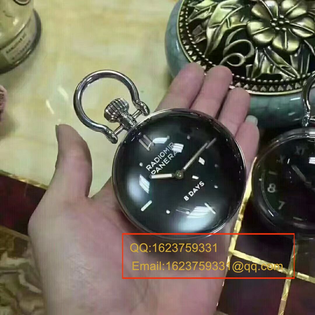  Panerai  Panerai “办公室毒物” TABLE CLOCK PAM00581  / PA092