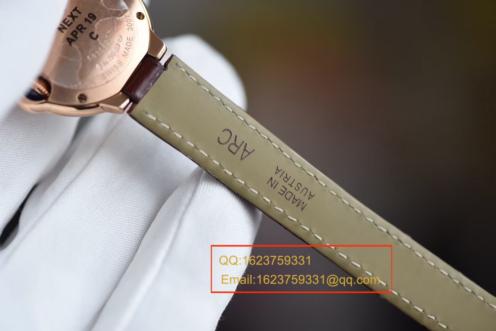 【HBBV6一比一超A高仿手表】 Cartier  蓝气球系列小号蓝气球28毫米石英W6900256女士 wrist watch 《配鳄鱼皮》 / K139