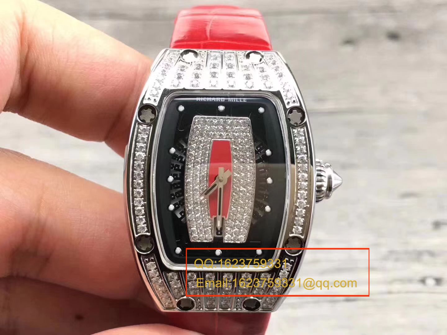  RICHARD MILLE RICHARD MILE 女士系列RM 07 红唇女士机械 wrist watch  / RM 07B