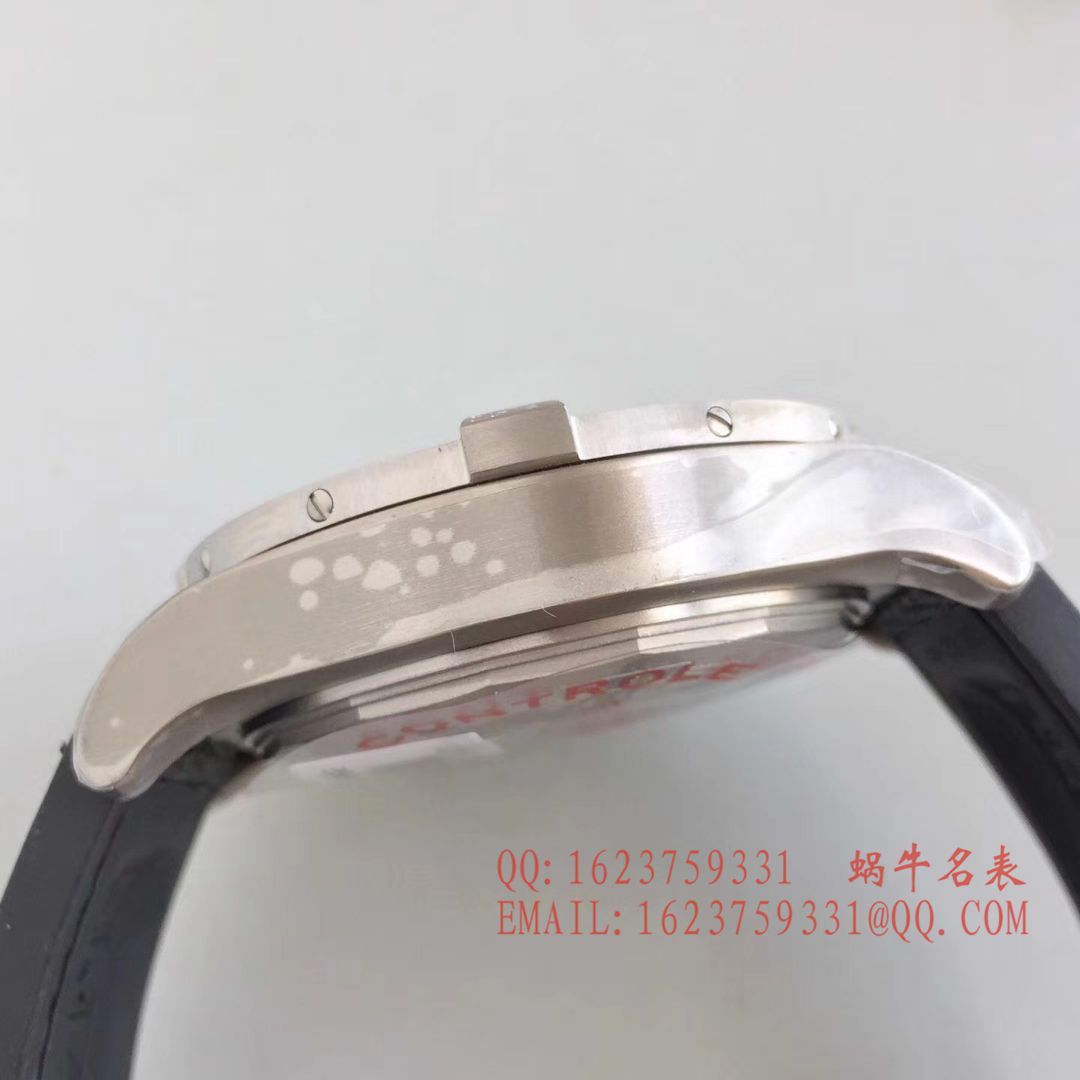 【GF一比一超A高仿手表】 Breitling 复仇者系列E1338310|M534|253S|E20DSA.2 wrist watch  / BL015