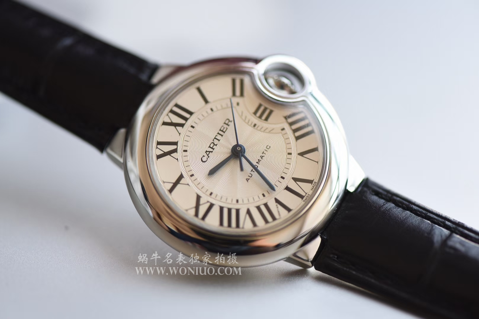 【HBBV6一比一超A高仿手表】 Cartier  蓝气球系列W6920085女士33毫米机械 wrist watch  / KDY109