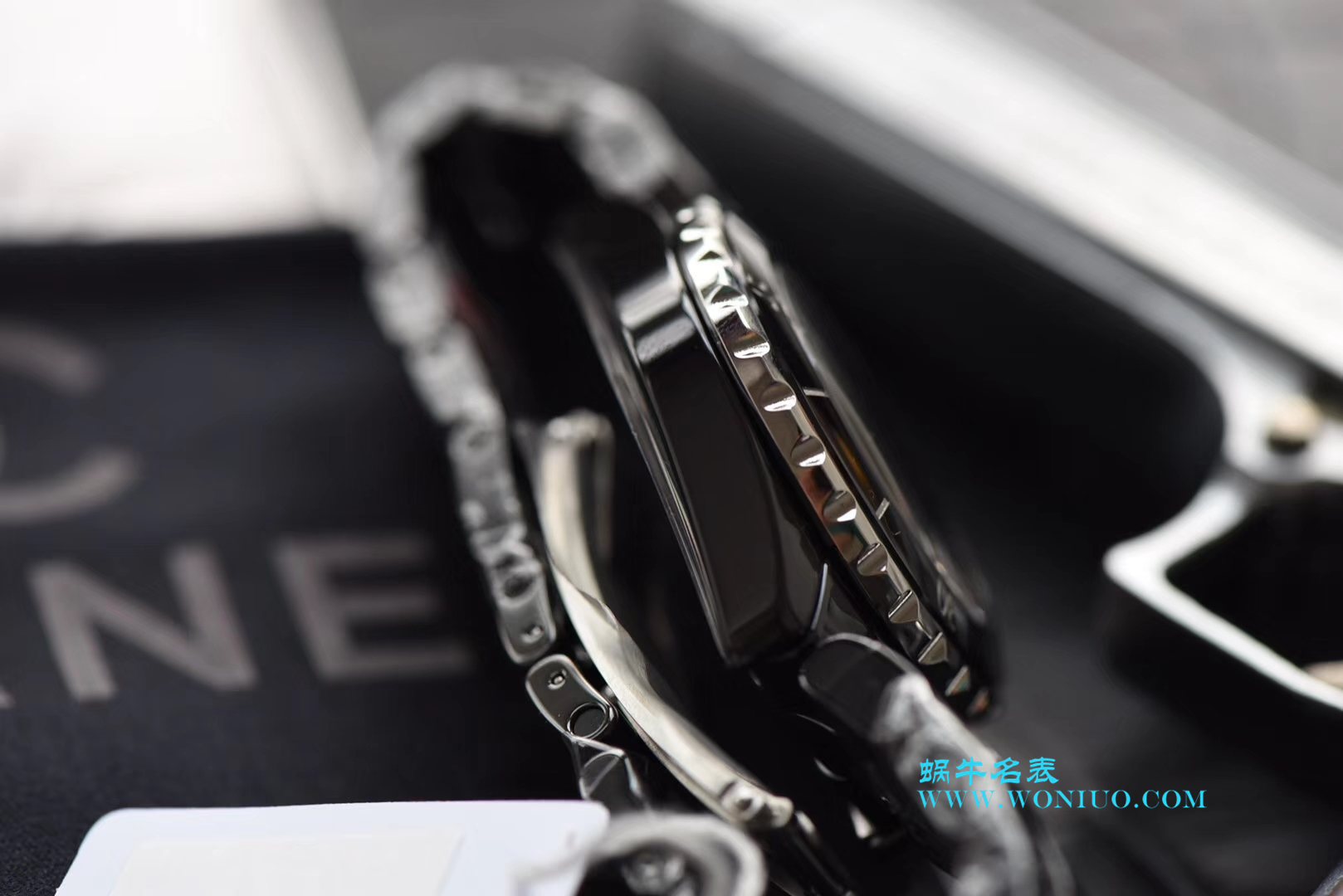 KOR韩版 Chanel  J12 一比一复刻高仿香奈儿INTENSE 重置加强版女士石英黑面 wrist watch  / X025