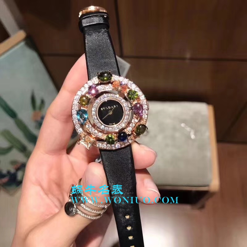  BVLGARI astrale珠宝系列 wrist watch 闪亮登场 限量发售 按订货顺序出货 黄金镶嵌彩色宝石 / BG011