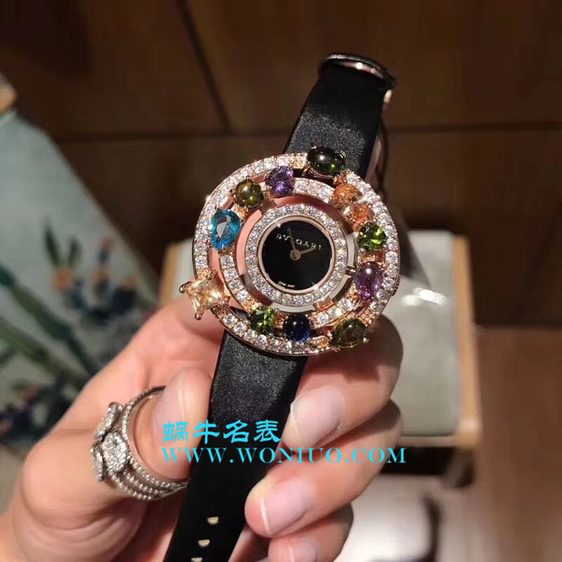  BVLGARI astrale珠宝系列 wrist watch 闪亮登场 限量发售 按订货顺序出货 黄金镶嵌彩色宝石 / BG011