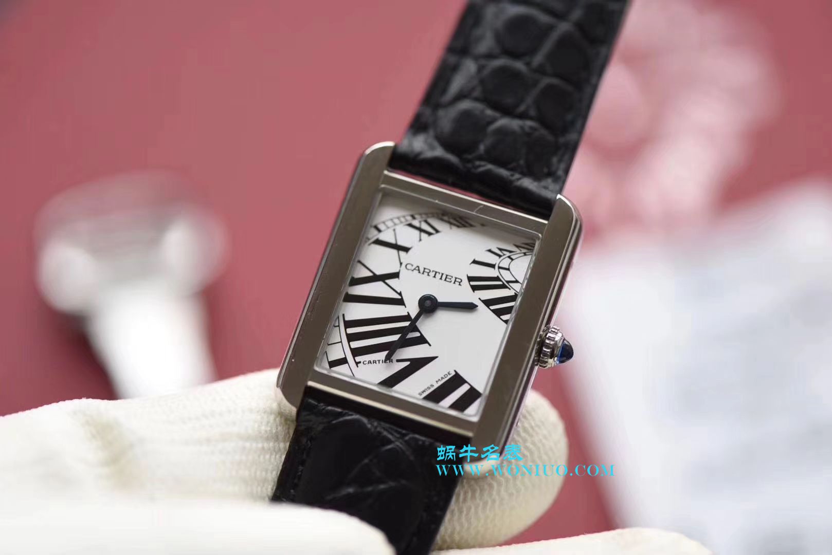 【独家视频测评K11 Factory 一比一超A高仿手表】 Cartier  坦克系列 W5200000 粉色女士石英 wrist watch  / KAD008