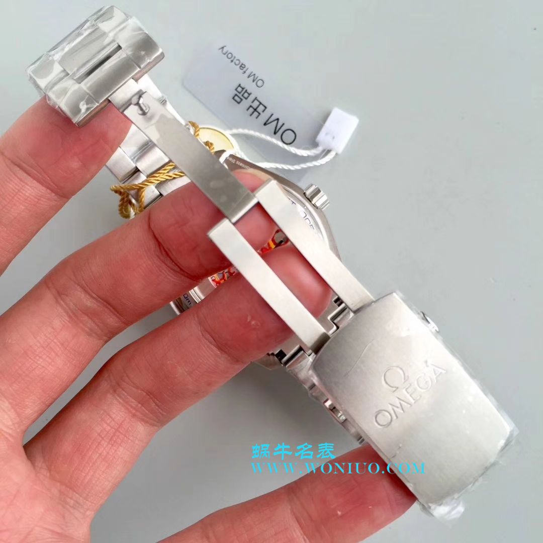 【OM一比一超A高仿手表】OMEGA特别推出 Seamaster 系列海洋宇宙“平昌 2018”限量版522.32.44.21.03.001 wrist watch  / M320