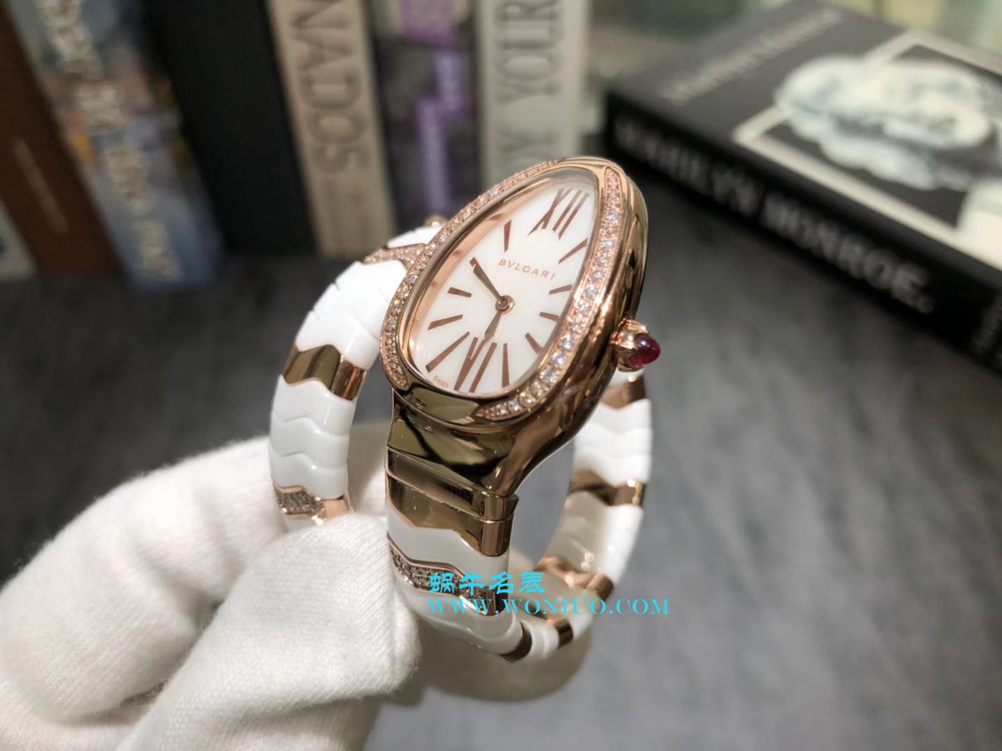  BVLGARI Serpenti Spiga系列 wrist watch 集女性制表工艺之大成蛇形 wrist watch  / BG005