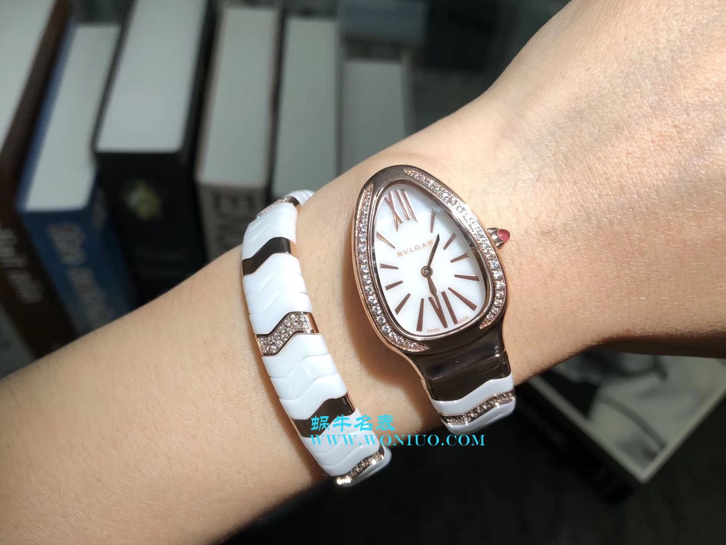  BVLGARI Serpenti Spiga系列 wrist watch 集女性制表工艺之大成蛇形 wrist watch  / BG005