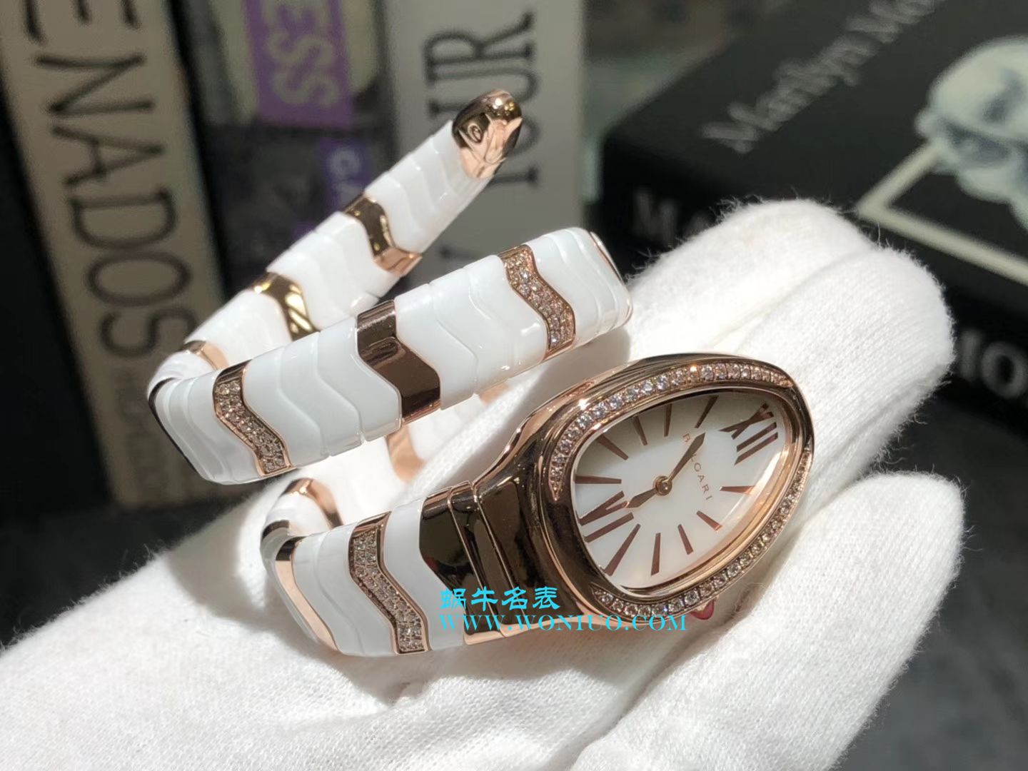  BVLGARI Serpenti Spiga系列 wrist watch 集女性制表工艺之大成蛇形 wrist watch  / BG005