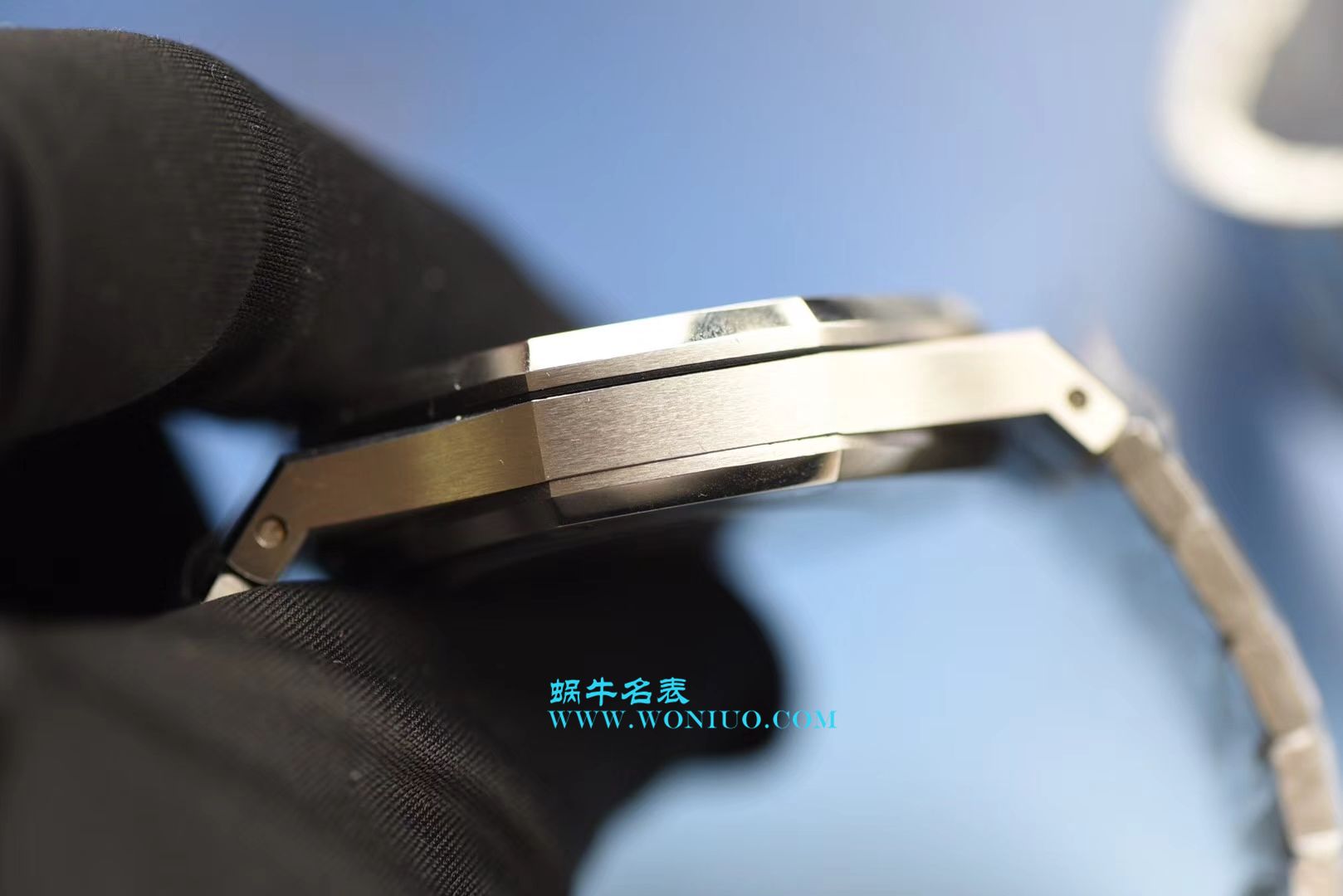 【视频测评JF一比一超A高仿手表】Audemars Piguet 皇家橡树系列15400ST.OO.1220ST.03《蓝面》男表 / JF AP 15400ST