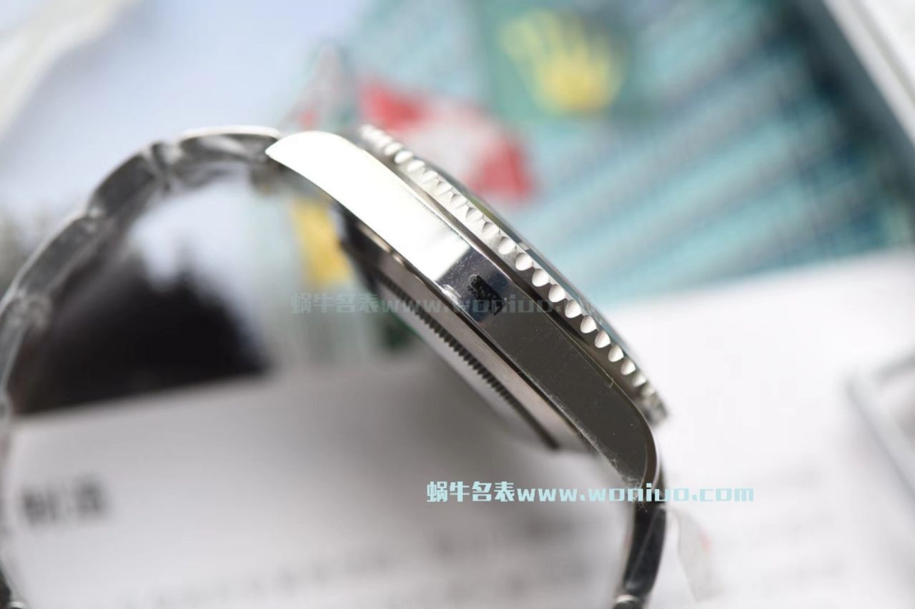 【NOOB Factory V9版本904L不锈钢版本】 Rolex  Submariner 型复刻高仿116610LV-97200 绿盘 wrist watch ( Submariner )、116610LN-97200 《 Submariner 》 / RCB199