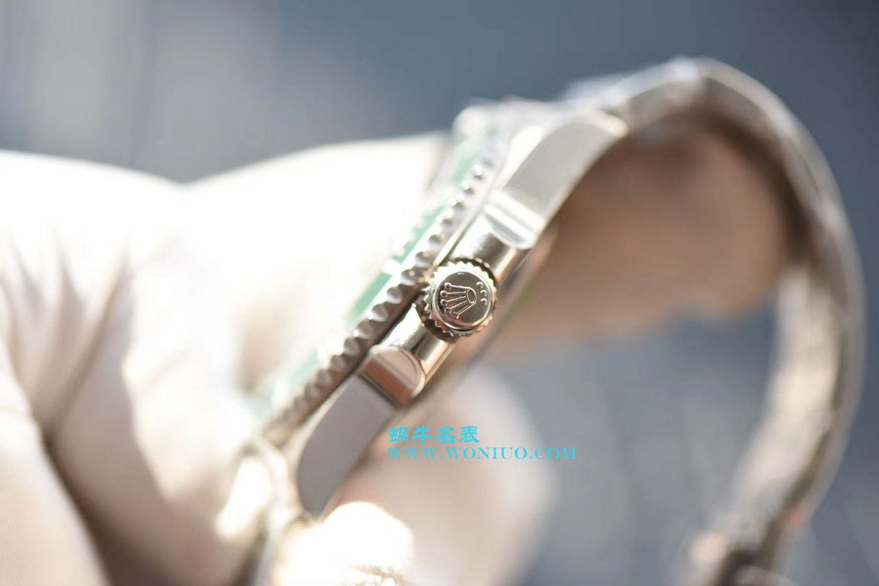 【NOOB Factory V8版本一比一超A高仿手表】 Rolex  Submariner 型系列116610LV-97200  Submariner  wrist watch  / R213