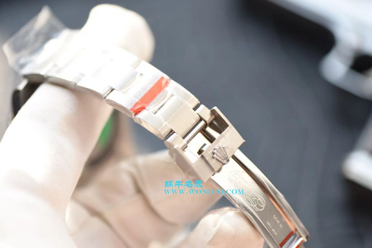 【NOOB Factory V8版本一比一超A高仿手表】 Rolex  Submariner 型系列116610LN-97200 Submariner  wrist watch  / R214