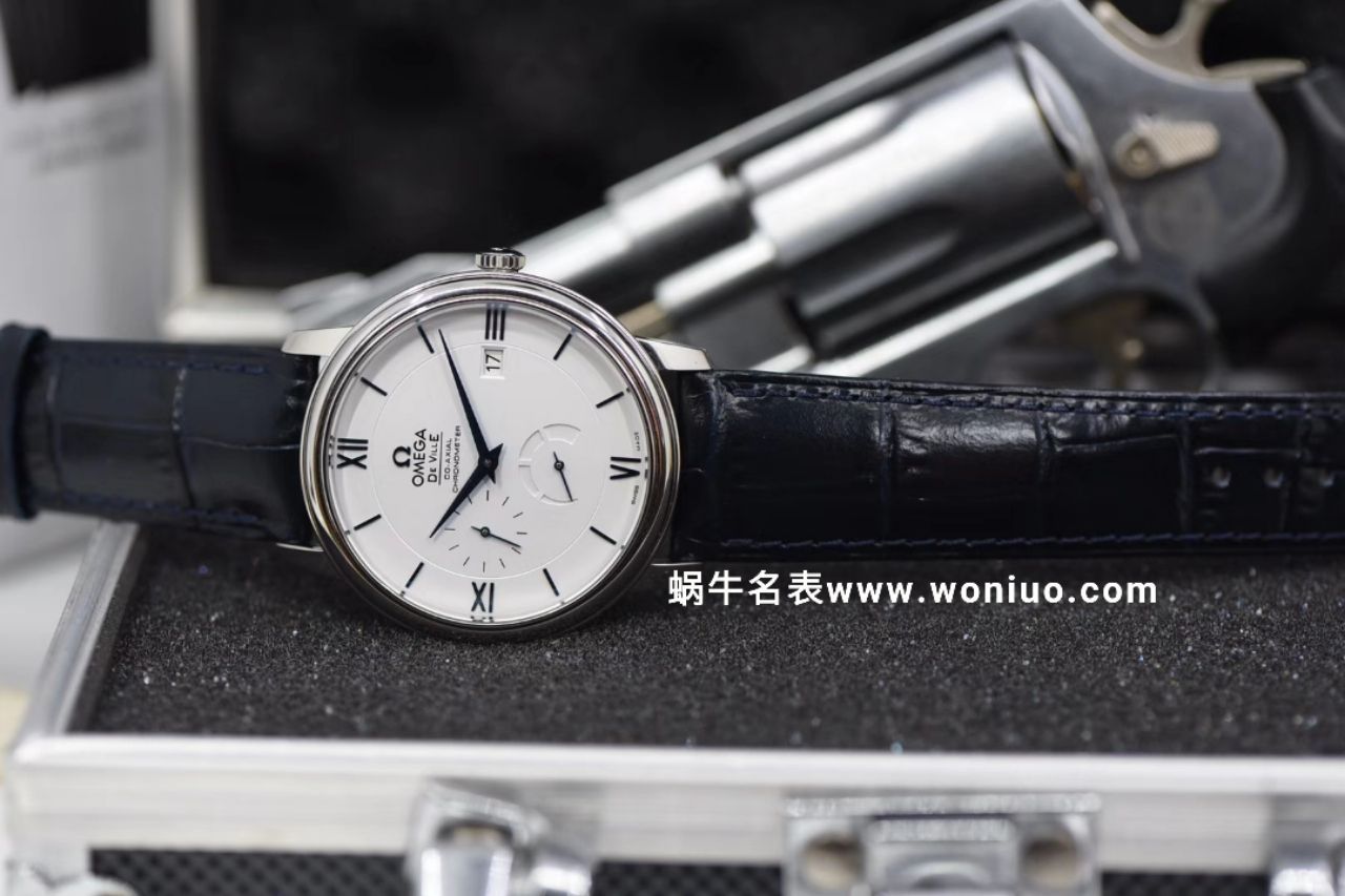 TWOMEGA碟飞一比一高仿复刻手表424.53.40.21.04.001 wrist watch  / M321