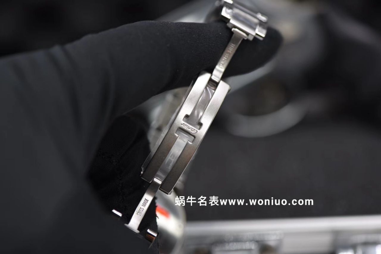 V6出品蓝气球新品～33mm贝母钻丁面石英 Movement 女士 wrist watch  / K156