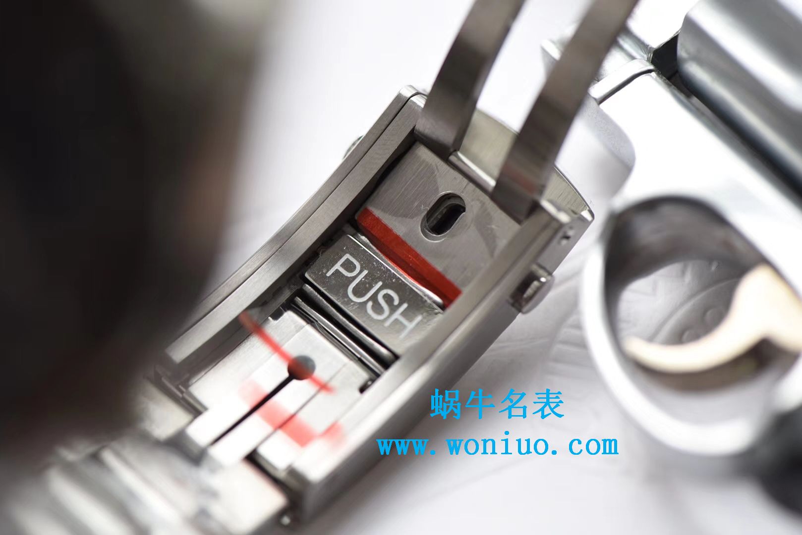 【全网首发‼️3S超级海洋宇宙黑橙圈】OMEGASeamaster海洋宇宙600米215.30.44.21.01.002 wrist watch  / M322