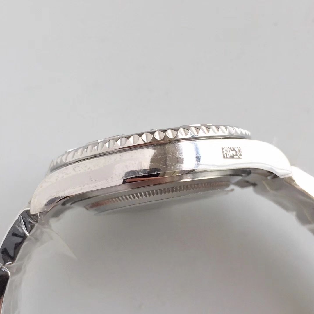 【AR一比一超A高仿手表】 Rolex  Yacht-Master 系列268622 wrist watch 中性37毫米男女 / R205