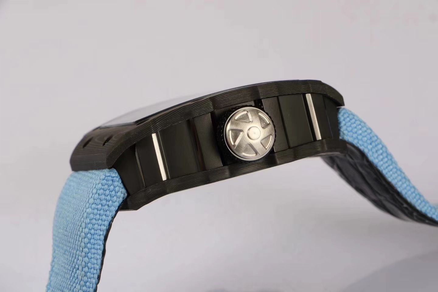 【RICHARD MILLE】复刻高仿RM53-01 这款 wrist watch 充满动感与活力 / RM53-01