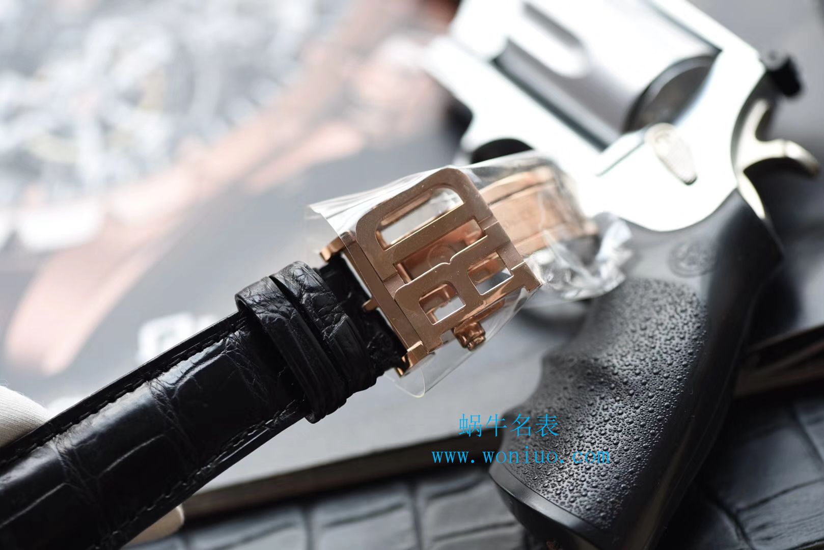 Roger Dubuis致敬系列真双 Tourbillon  行业唯一一款搭载双飞轮的 top 复刻高仿 wrist watch  / LJ022