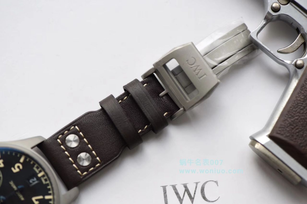 YL最新力作  wrist watch 型号：IW501004） IWC 高仿复刻IWC这款大型飞行员传承 wrist watch  / WG321