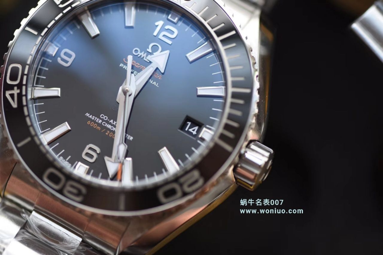 【SSS超级复刻】OMEGA海洋宇宙600米系列232.32.44.22.01.001 wrist watch  / M325