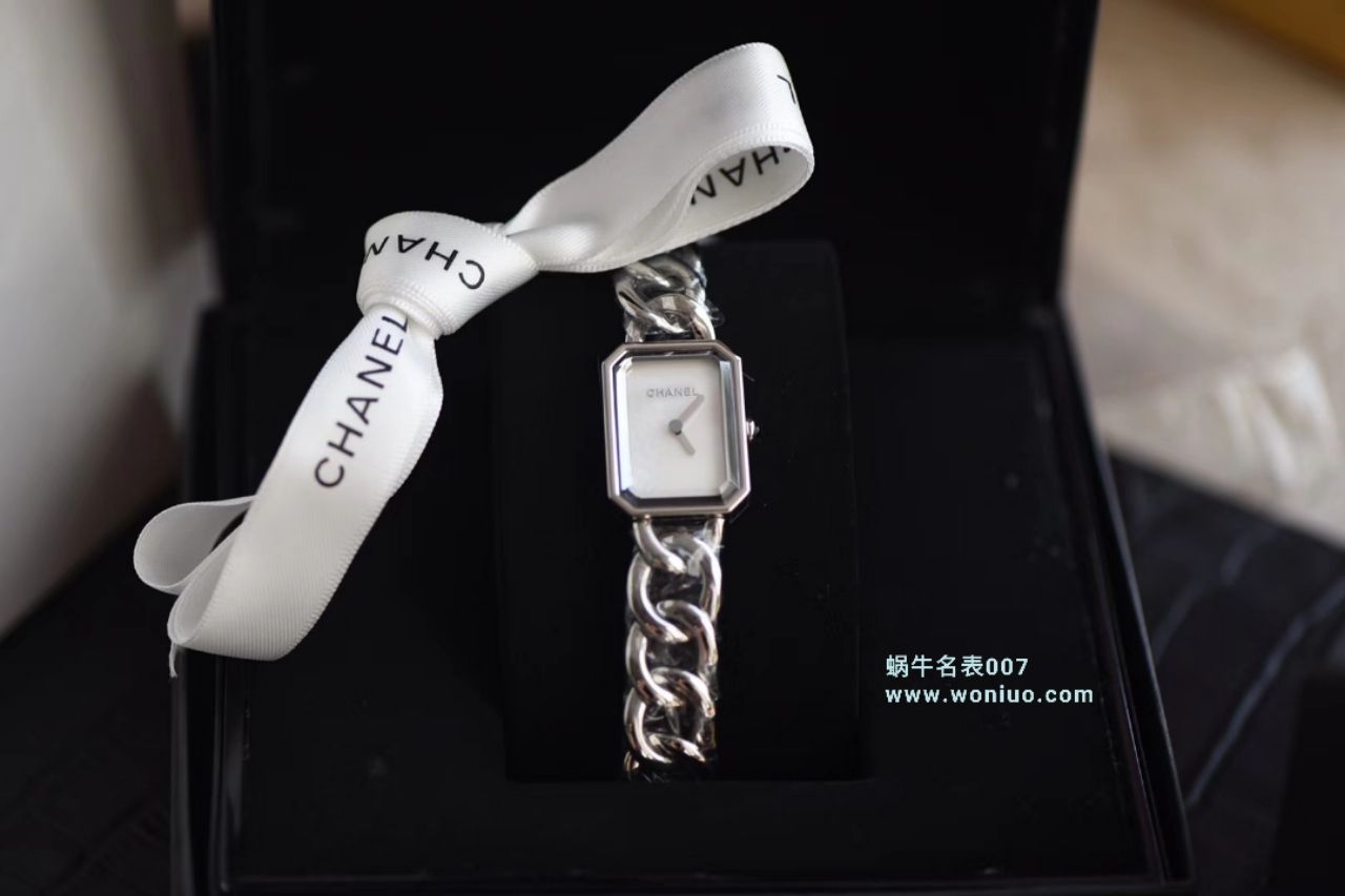  top 时尚女表～香奈儿PREMIÈRE 系列高仿女士 wrist watch  / X028