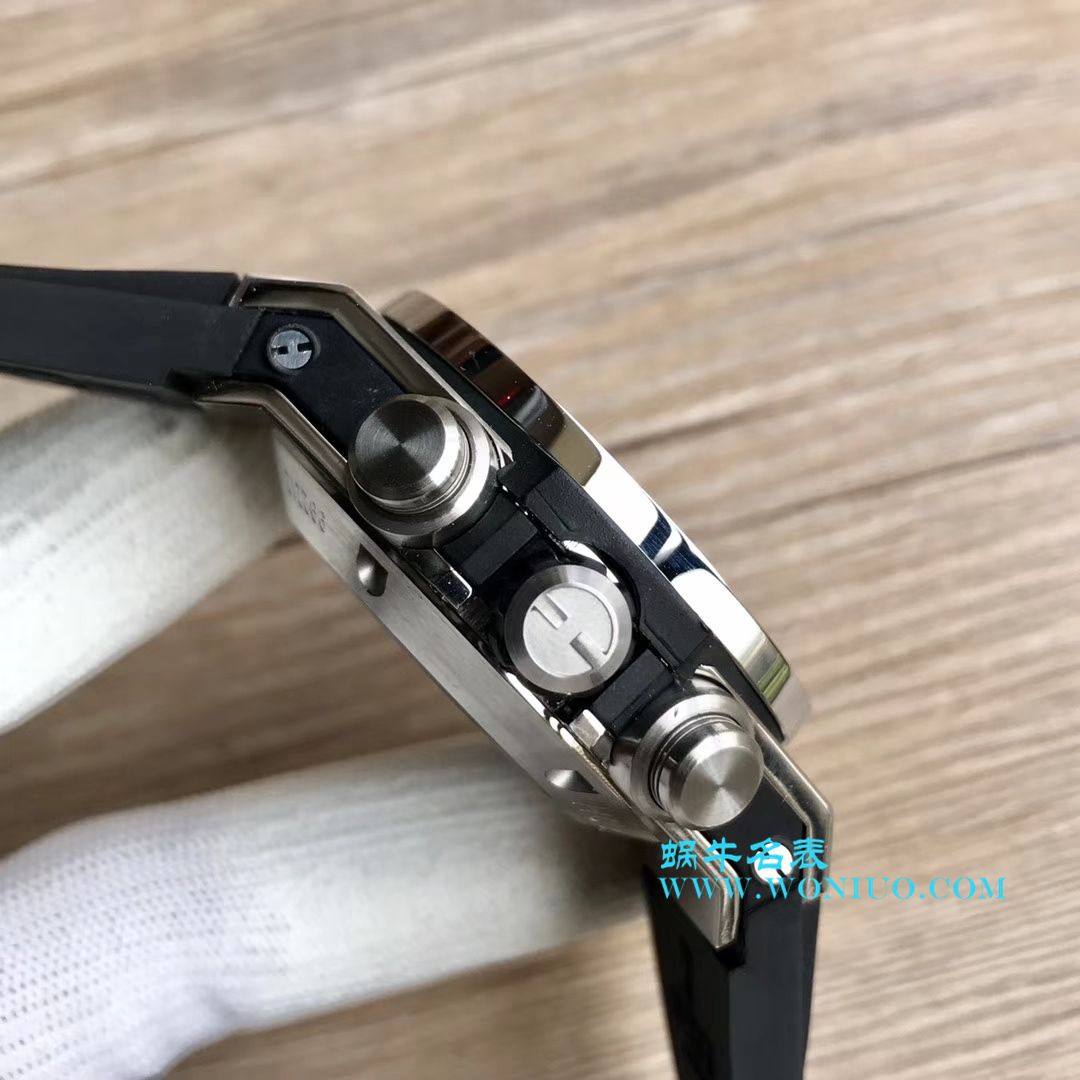 【JB一比一超A高仿手表】 hublot BIG BANG系列411.OX.1180.RX镂空 wrist watch  / YB054
