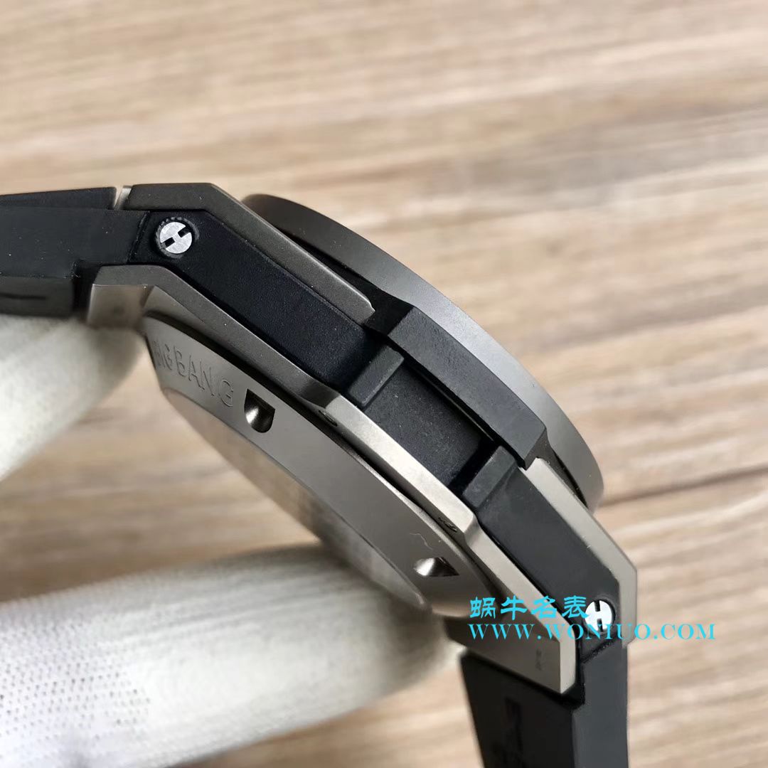 【JB一比一超A高仿手表】 hublot BIG BANG系列411.OX.1180.RX镂空 wrist watch  / YB054