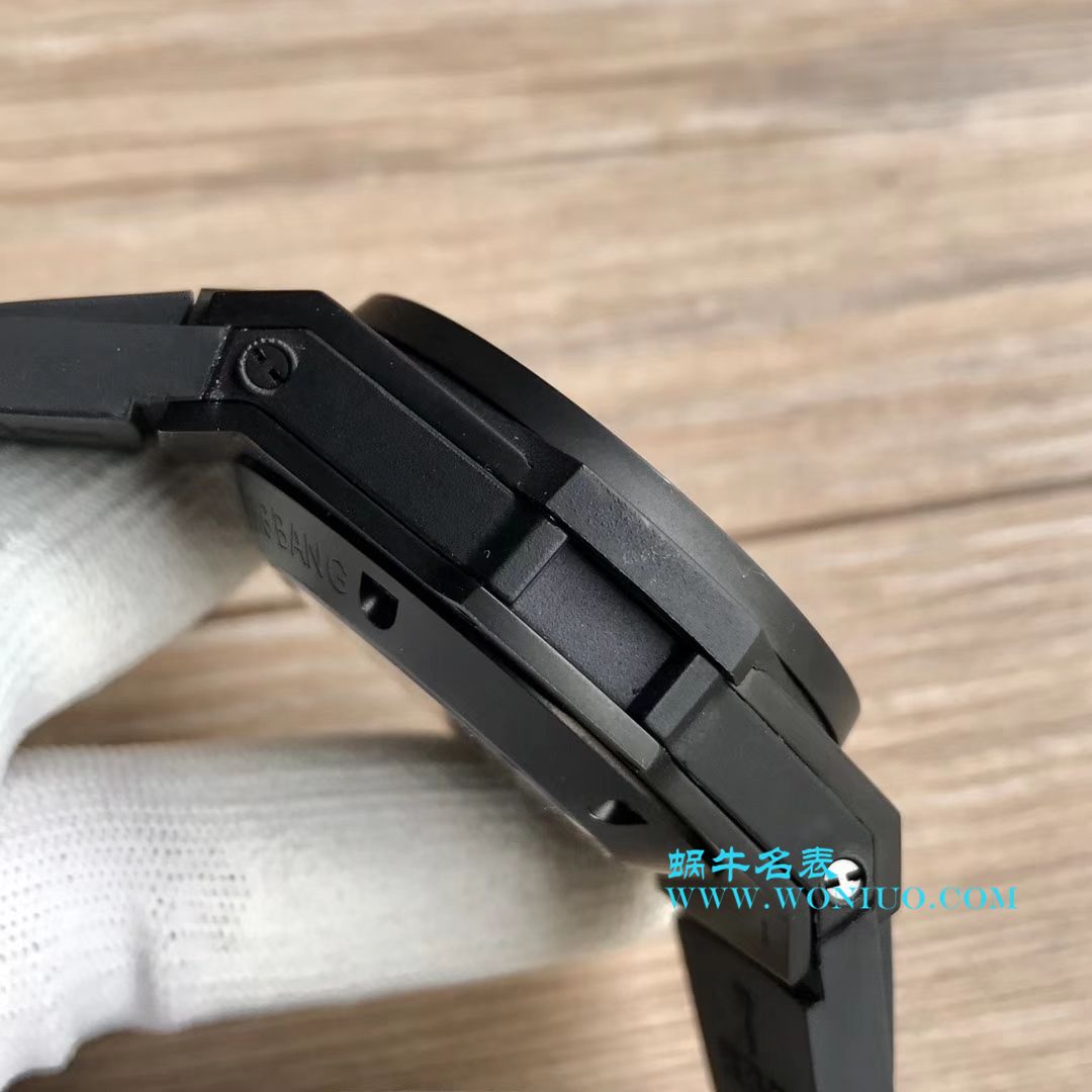 【JB一比一超A高仿手表】 hublot BIG BANG系列411.OX.1180.RX镂空 wrist watch  / YB054