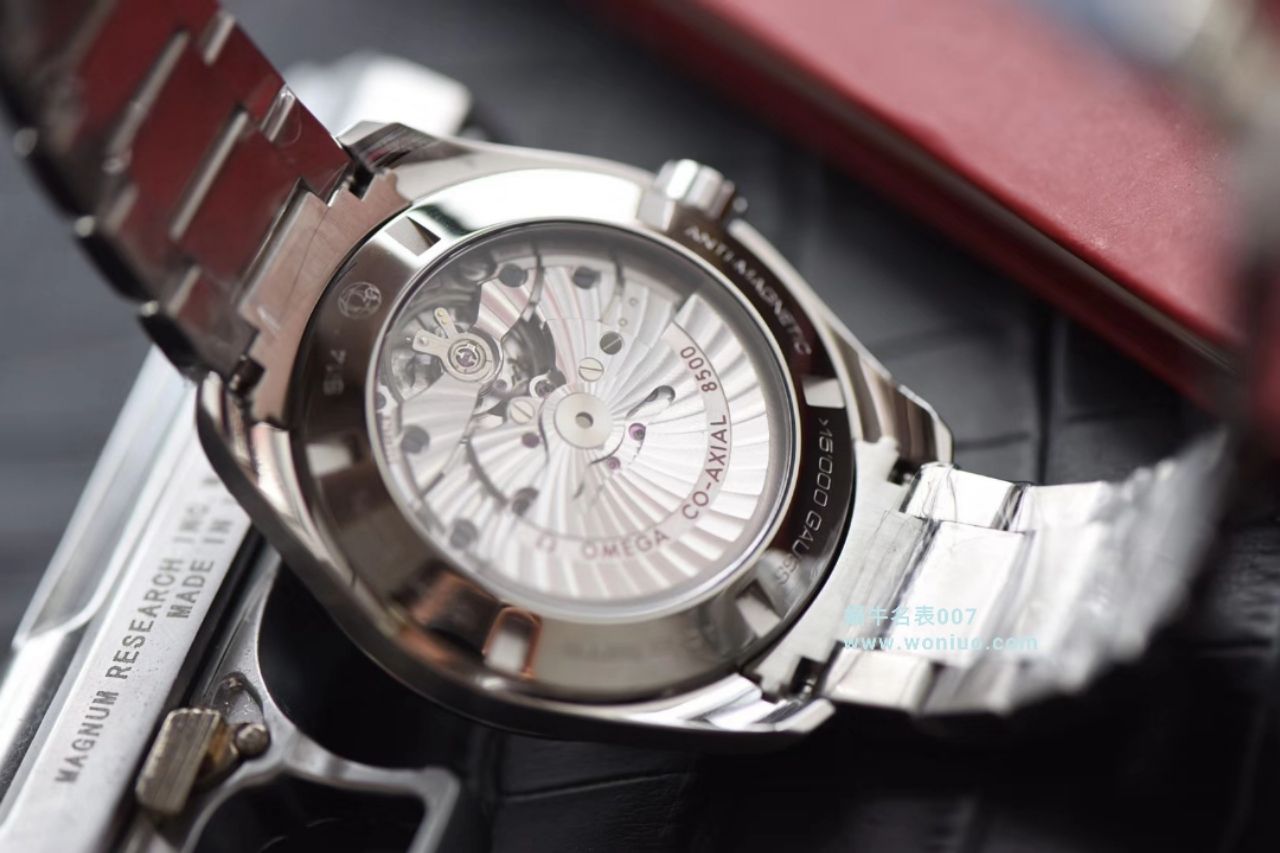 VSOMEGA Seamaster 系列AQUA TERRA 150米 top 复刻高仿手表231.10.42.21.01.003 wrist watch  / M326