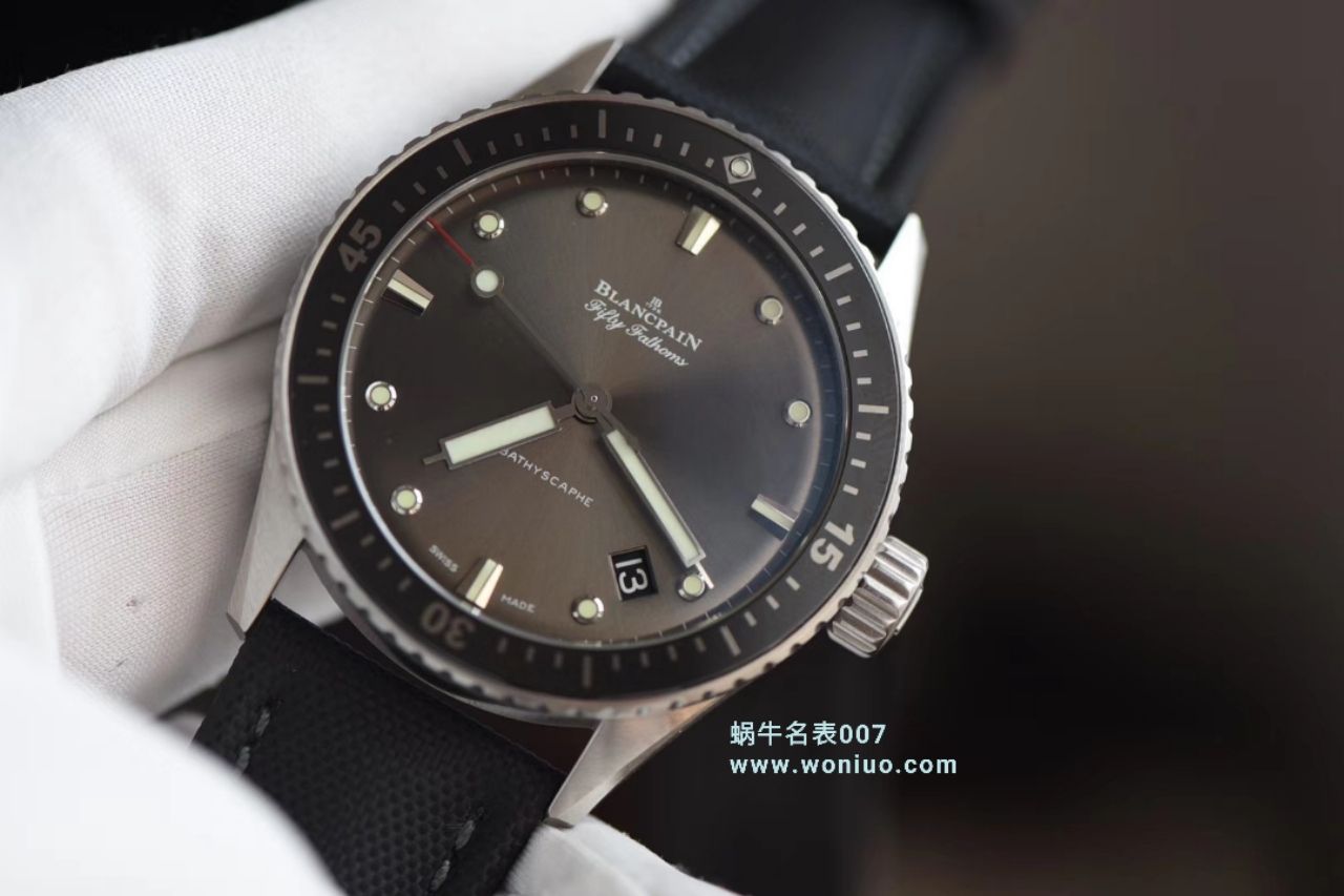 【ZF一比一超A高仿手表】Blancpain  Fifty Fathoms 深潜器Bathyscaphe年历 wrist watch 5071-1110-B52A wrist watch  / BP041