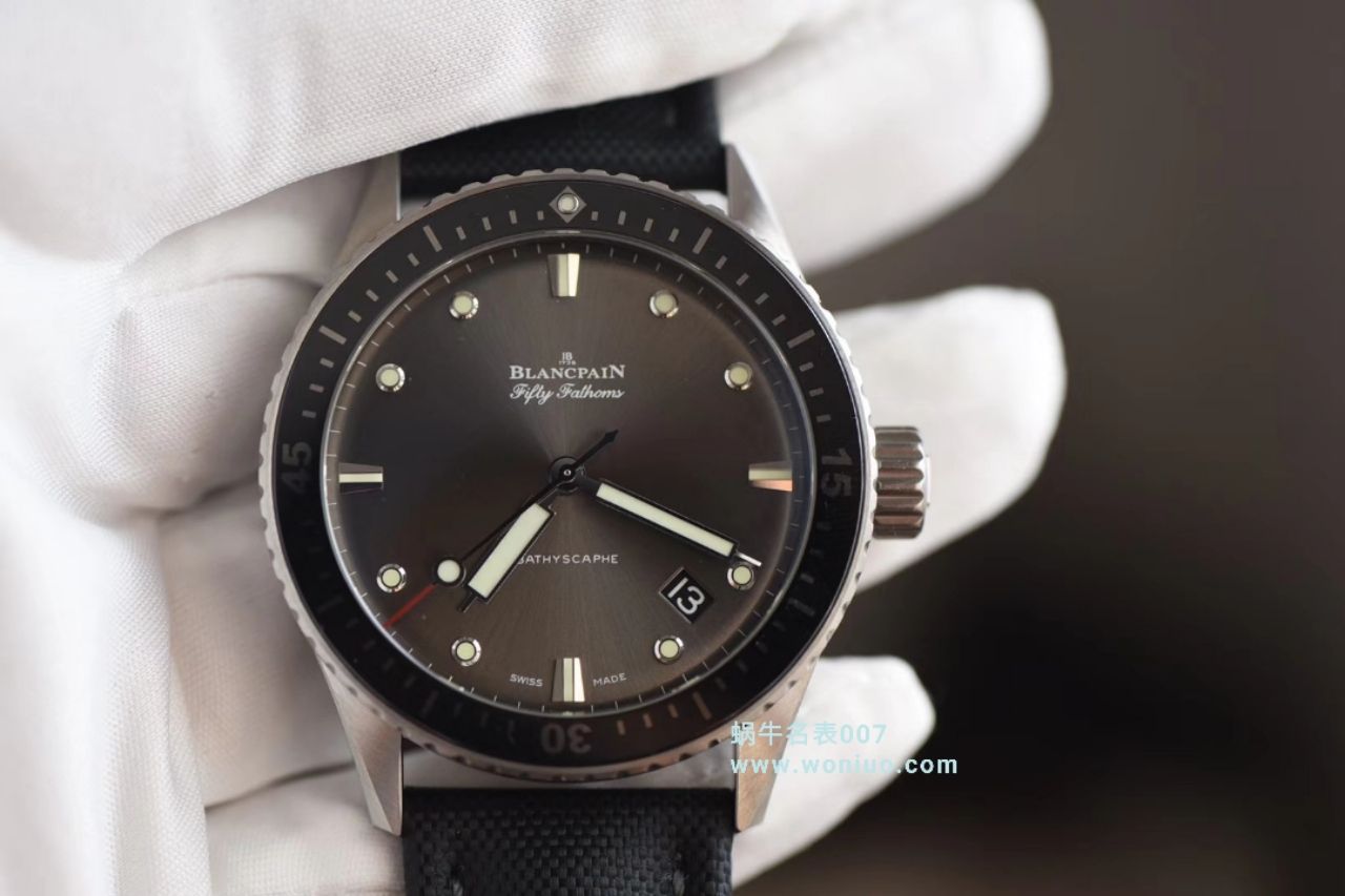 【ZF一比一超A高仿手表】Blancpain  Fifty Fathoms 深潜器Bathyscaphe年历 wrist watch 5071-1110-B52A wrist watch  / BP041