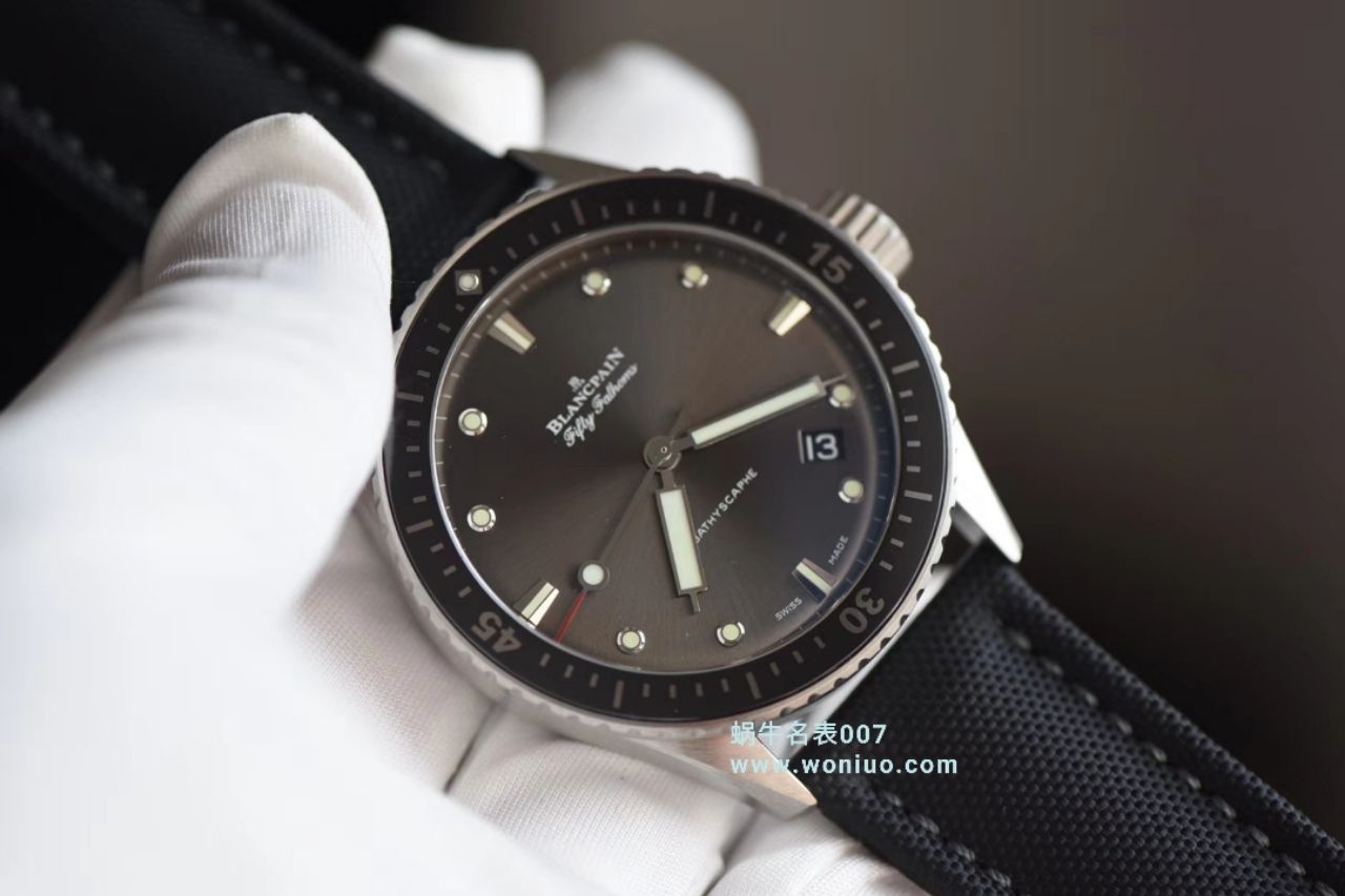 【ZF一比一超A高仿手表】Blancpain  Fifty Fathoms 深潜器Bathyscaphe年历 wrist watch 5071-1110-B52A wrist watch  / BP041