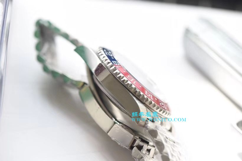 【BP出品】 Rolex  GMT MASTER II系列高仿126710BLRO-0001 wrist watch  / R235