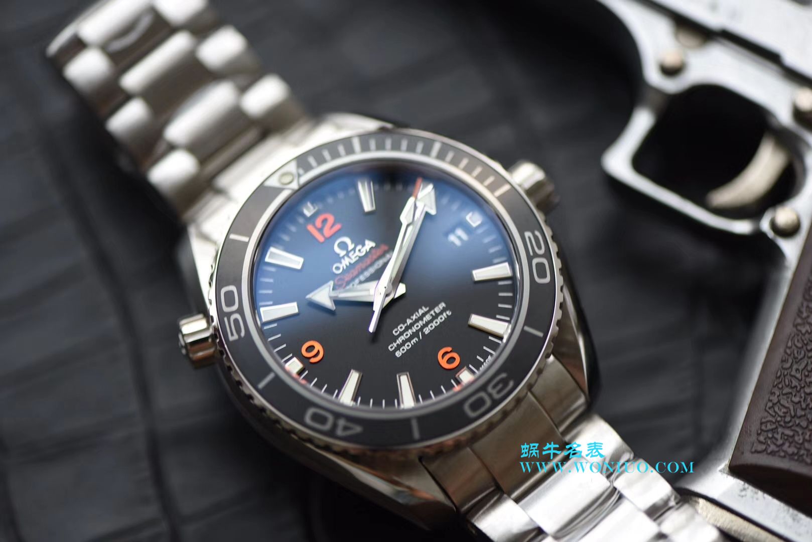 VSOMEGA Seamaster 超A复刻高仿手表 海洋宇宙600米232.30.42.21.01.003 wrist watch  / M336